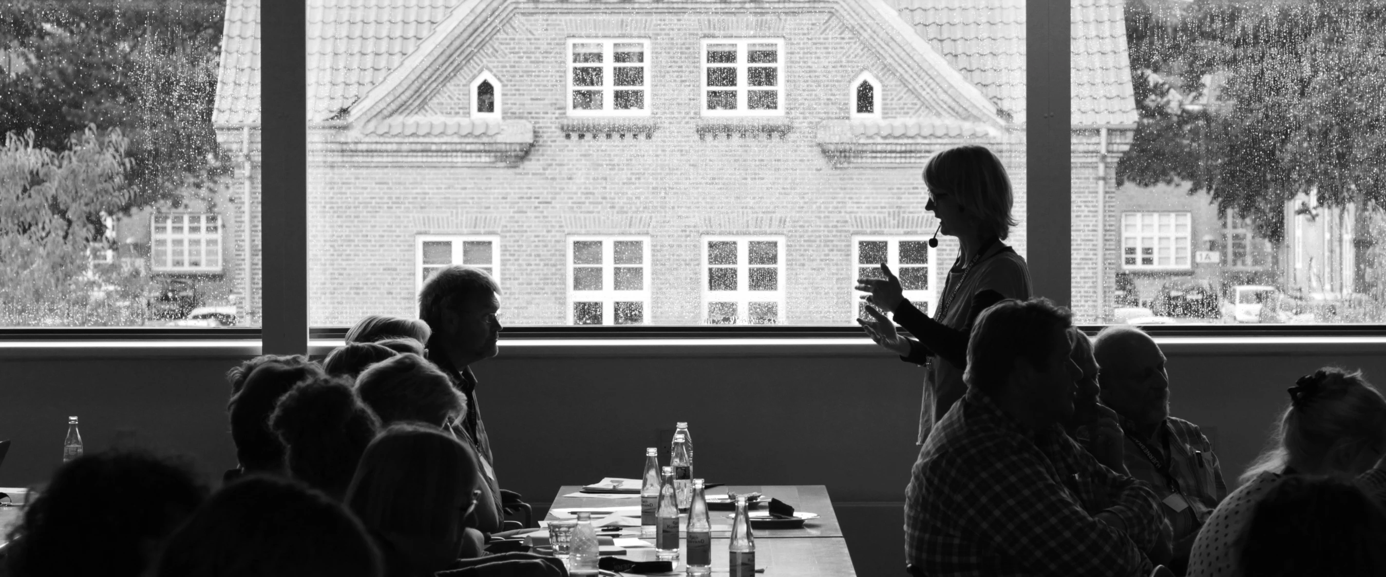 Vi formidler viden om rehabilitering med henblik på implementering af evidensbaserede praksis. 